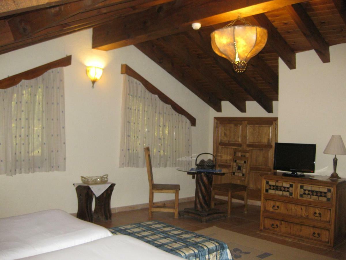 Hotel Rural Los Frutales Cercedilla Exterior photo